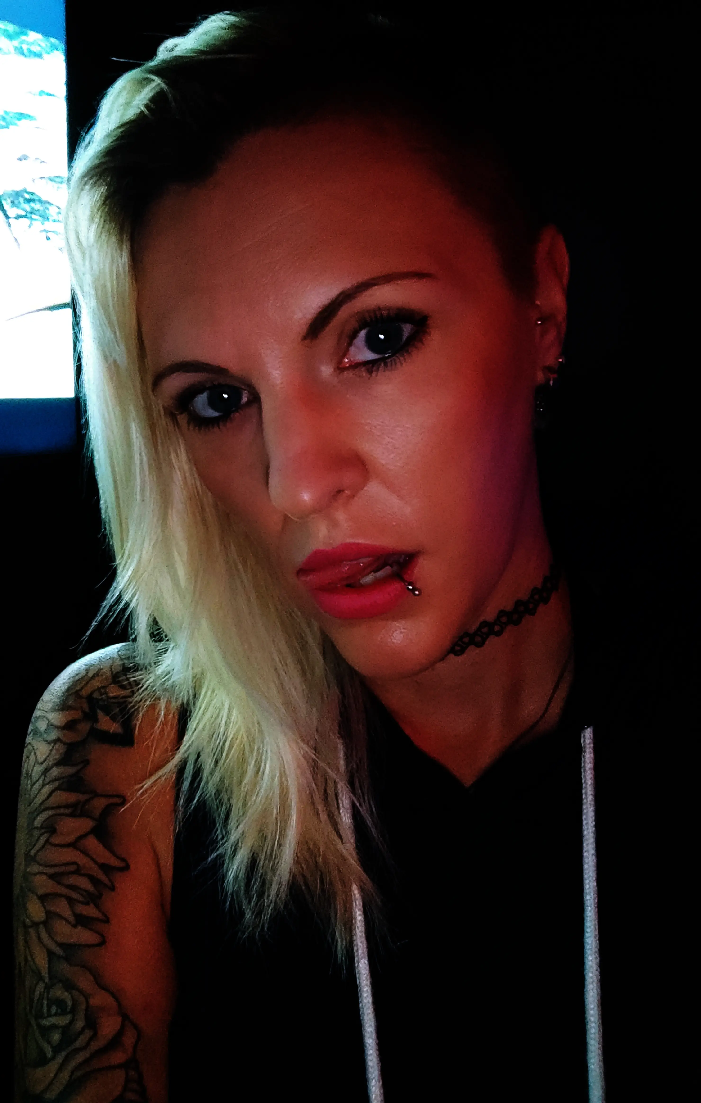 Tallblondiexxx's profile picture