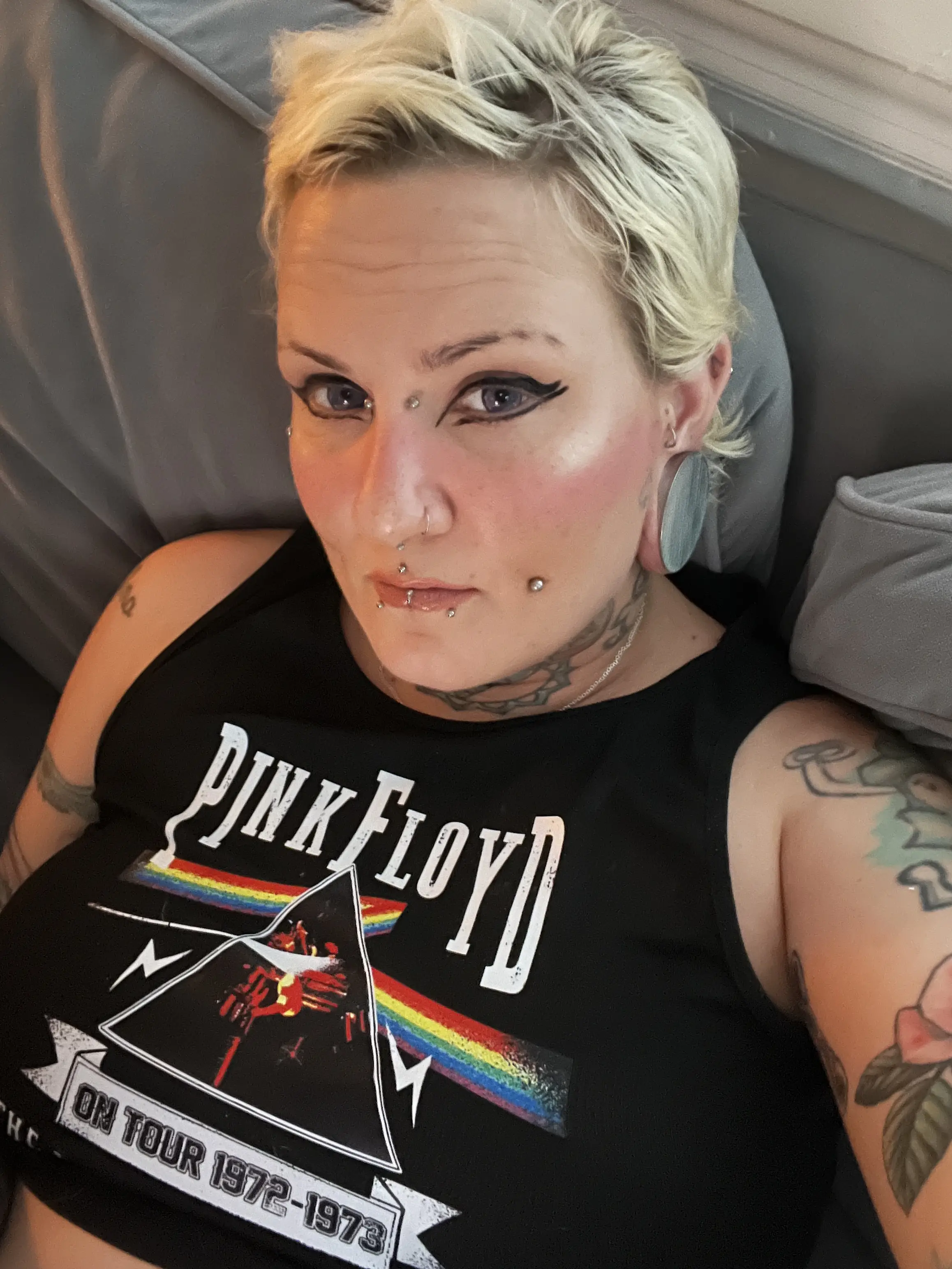 DejaDelore's profile picture